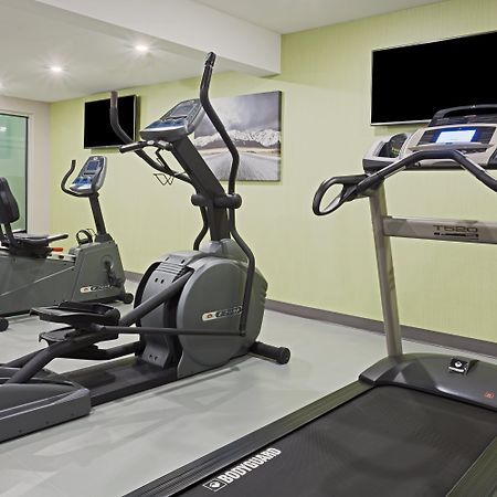 Holiday Inn Express Hotel & Suites Uptown Fredericton By Ihg Eksteriør billede