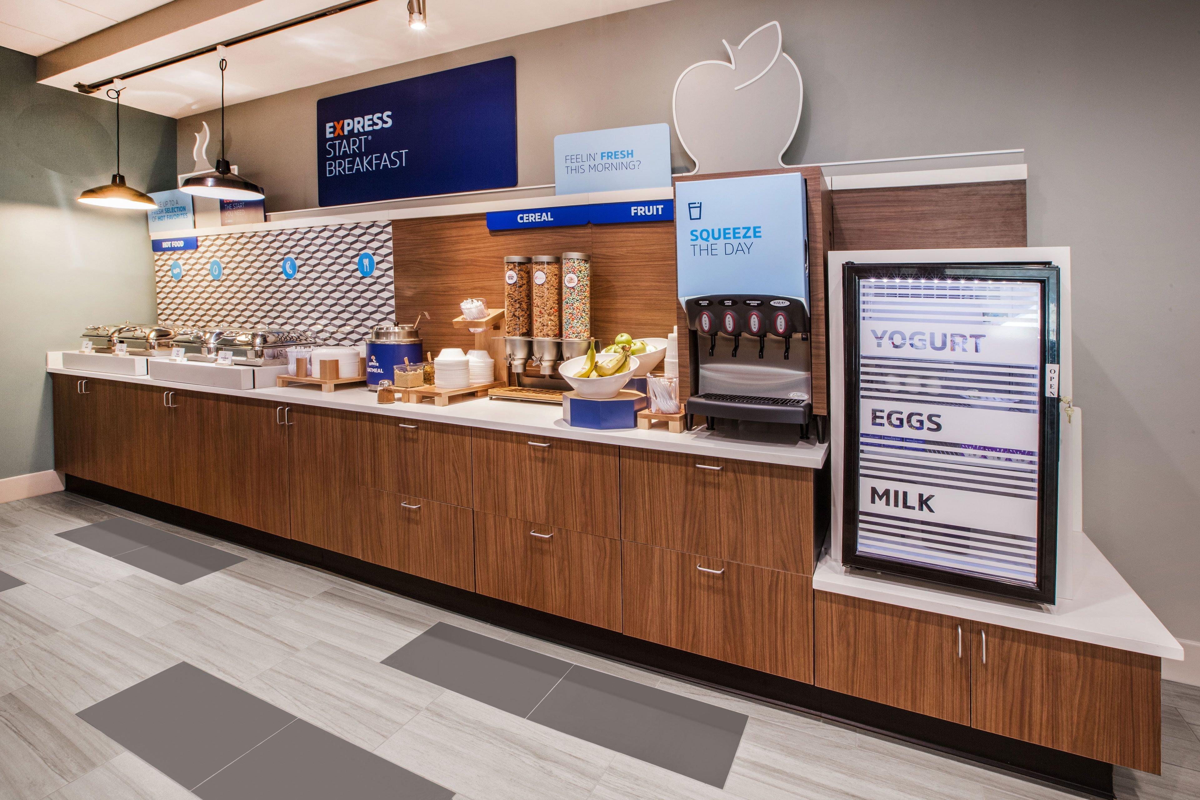 Holiday Inn Express Hotel & Suites Uptown Fredericton By Ihg Eksteriør billede