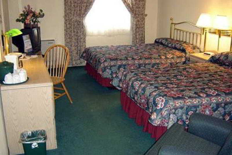 Holiday Inn Express Hotel & Suites Uptown Fredericton By Ihg Værelse billede